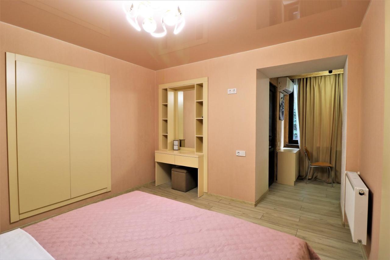 Apartment On Gudiashvili Tbilisi Exteriör bild